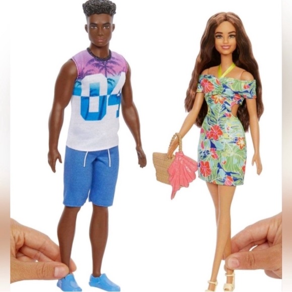 Barbie Fashion Pack Tropical Dress & Jersey - Picture 3 of 5